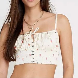 Out From Under UO Esmeralda Floral Cami Top Size S